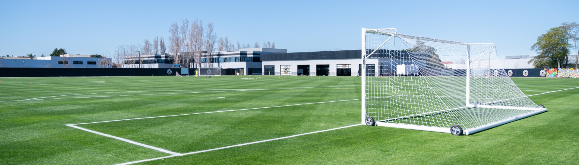 Image of the Oakland Roots and Soul Performance Center.